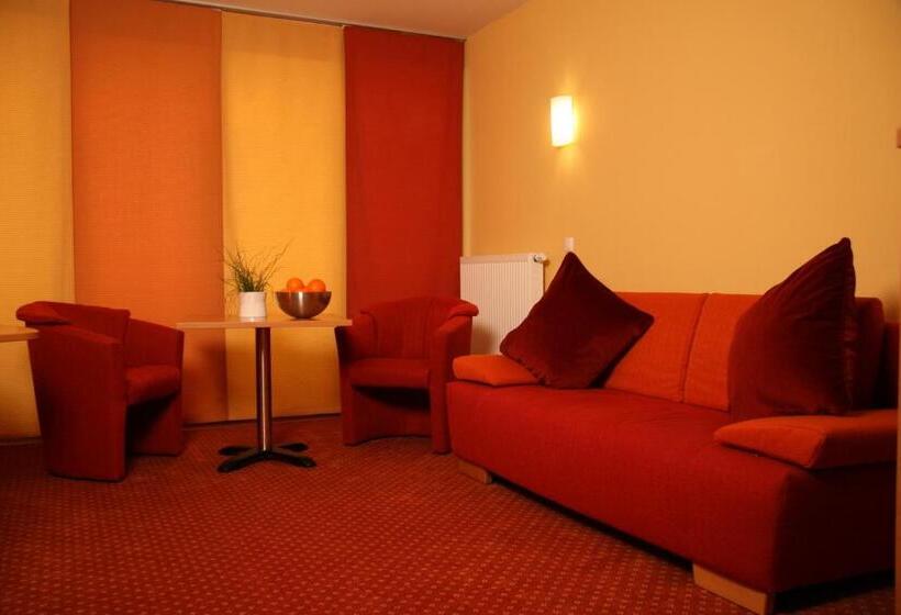 Apartamento 2 Quartos, Von Heyden