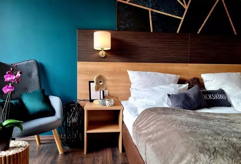スタンダードシングルルーム, Luise Mannheim   By Superfly Hotels