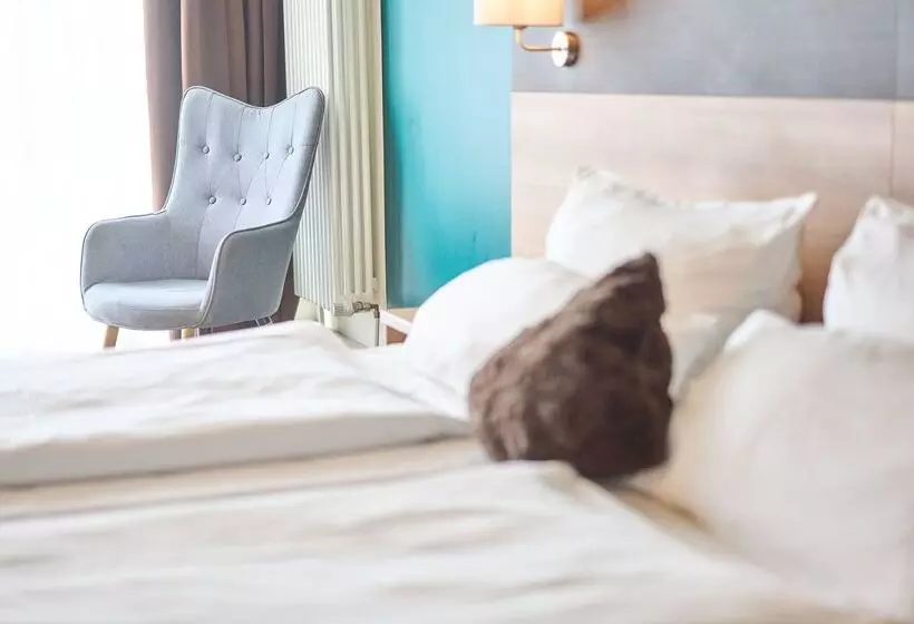 スタンダードシングルルーム, Luise Mannheim   By Superfly Hotels