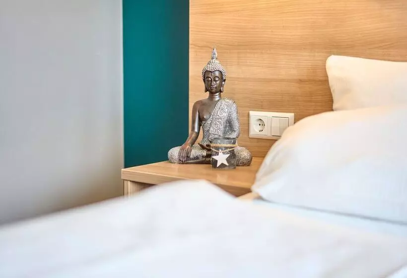 スタンダードルーム, Luise Mannheim   By Superfly Hotels