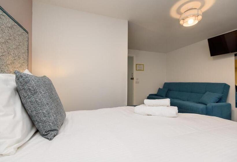 Семейный Номер Вид на Море, Portbyhan Hotel