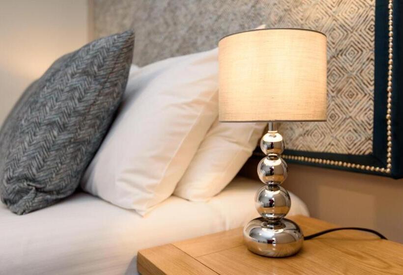 Номер Стандарт с Балконом, Portbyhan Hotel