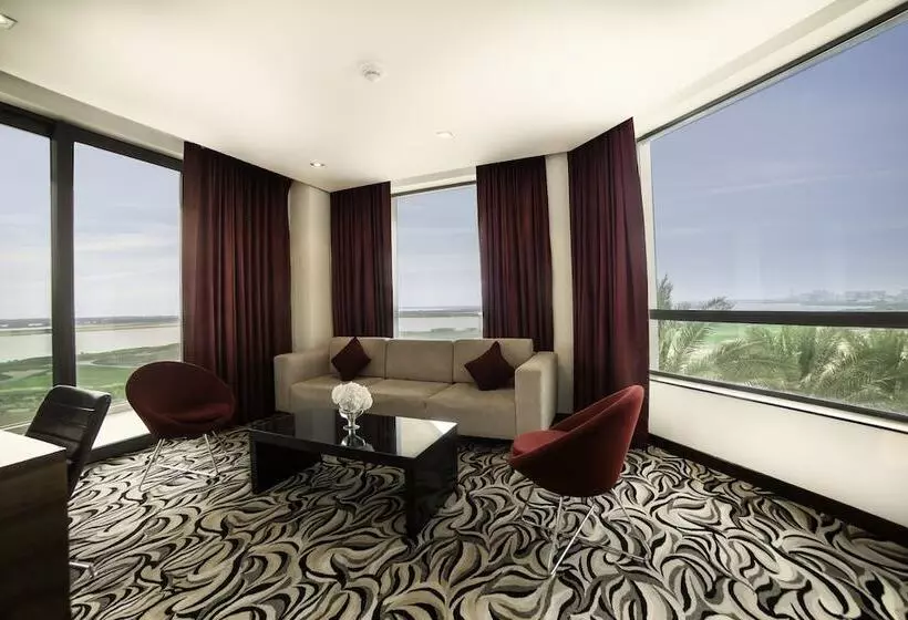 Premium Suite