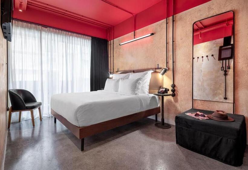 Номер Стандарт с Балконом, Dave Red Athens, A Member Of Brown Hotels