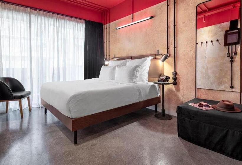 バルコニー付きスタンダードルーム, Dave Red Athens, A Member Of Brown Hotels