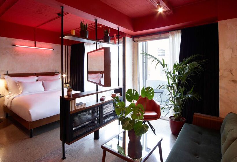 キングサイズベッドのスイートルーム, Dave Red Athens, A Member Of Brown Hotels