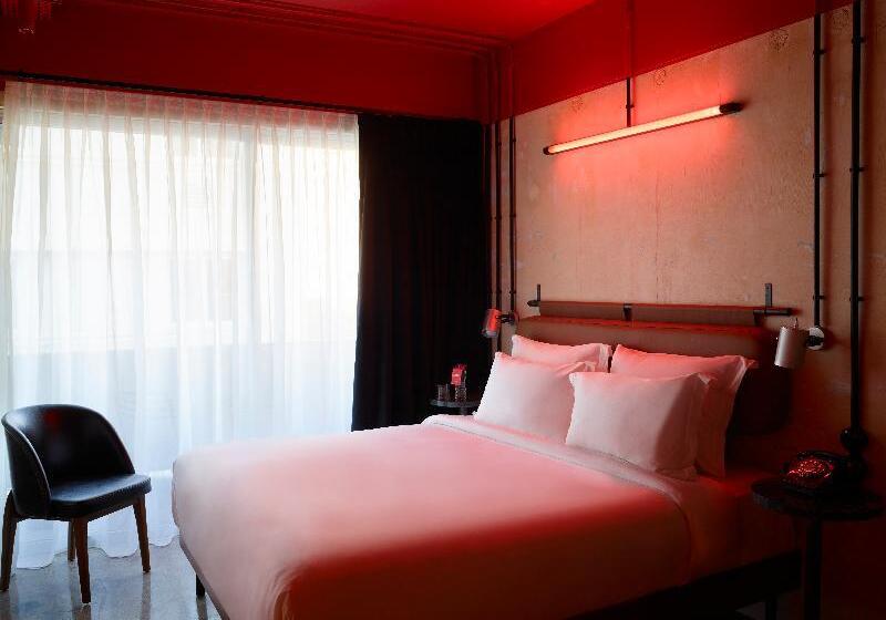 スタンダードルーム, Dave Red Athens, A Member Of Brown Hotels