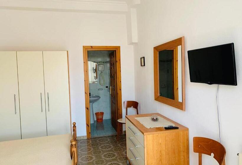 Номер Стандарт с Террасой, Pensione Casa Verde