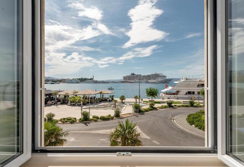 디럭스 룸 바다 전망, Casa Costabella