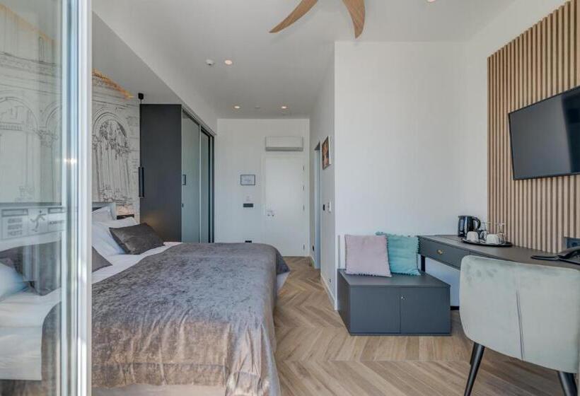 발코니 디럭스 룸, Casa Costabella