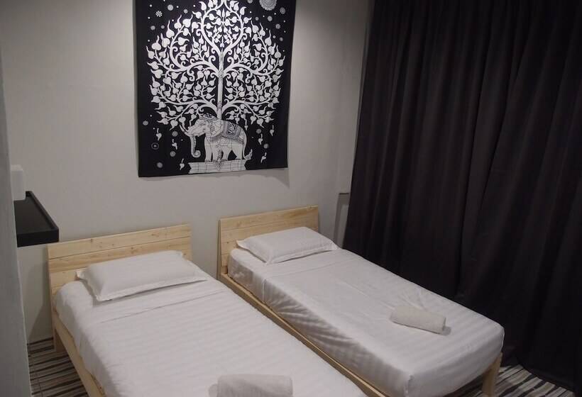 غرفة قياسية, De Chukai