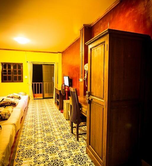 家庭间, My Place Mae Salong