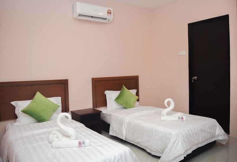 标准间, Noor Boutique