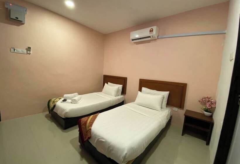 标准间, Noor Boutique