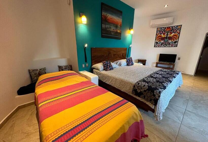 غرفة قياسية سرير كينج, Beachfront Paradise Boutique