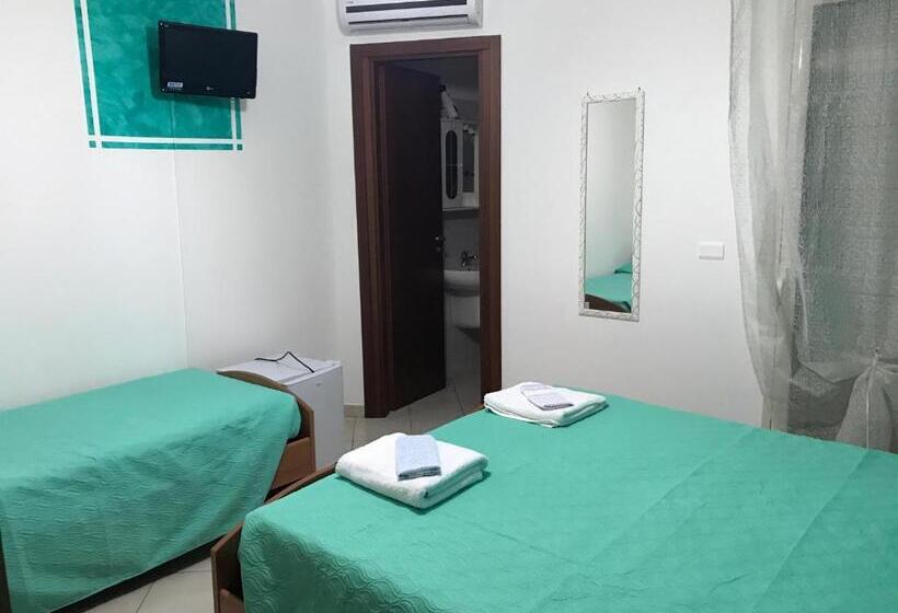 标准间, Rosy And Roby