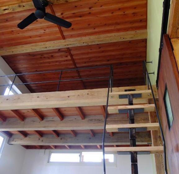 شقة غرفة واحدة, Somos