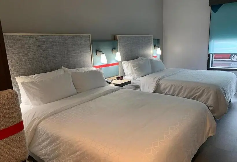 身障者適用スタンダードルーム, Avid Hotels   Salem, An Ihg