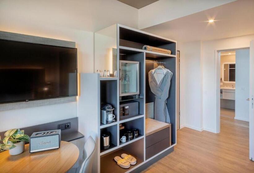 استودیوی استاندارد, Innside By Meliá Luxembourg