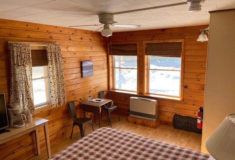 デラックスルーム, Mountain View Motel & Campground