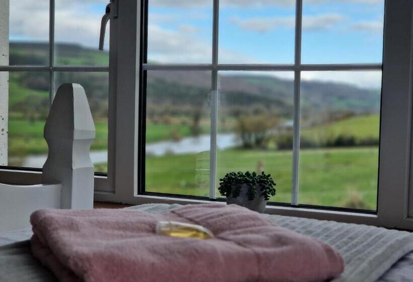 スタンダードルーム, Cable Island Bed And Breakfast