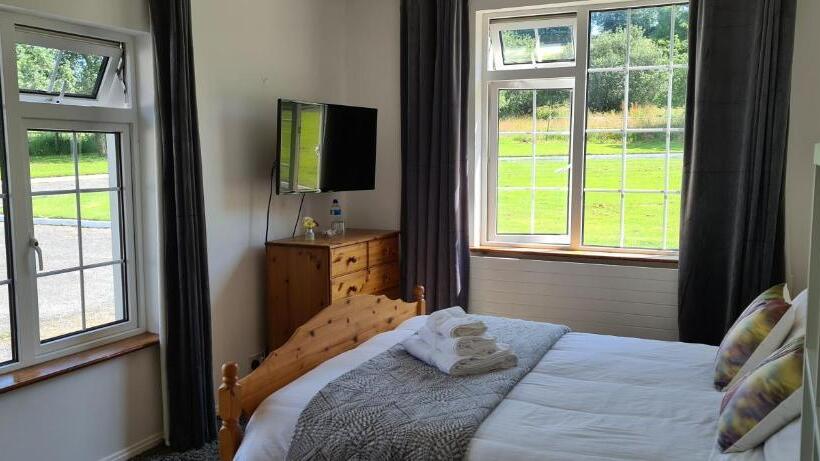 ガーデンビュースタンダードルーム, Cable Island Bed And Breakfast