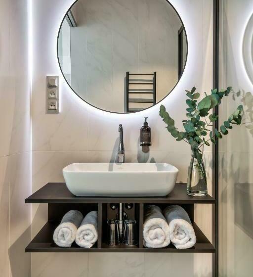 スタンダードルーム, Central Park