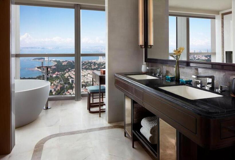 غرفة قياسية سرير كينج, The St. Regis Qingdao