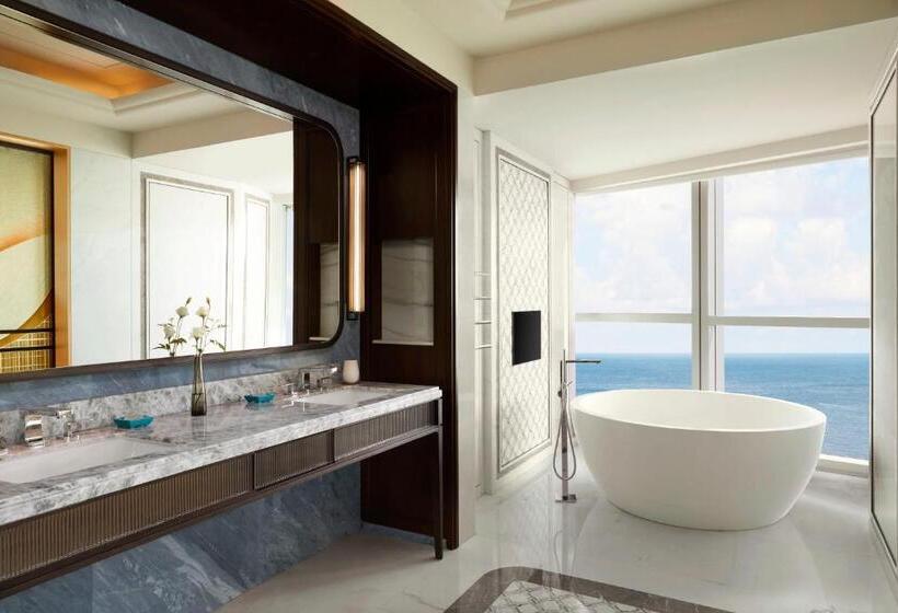 جناح مطلّ علي البحر, The St. Regis Qingdao