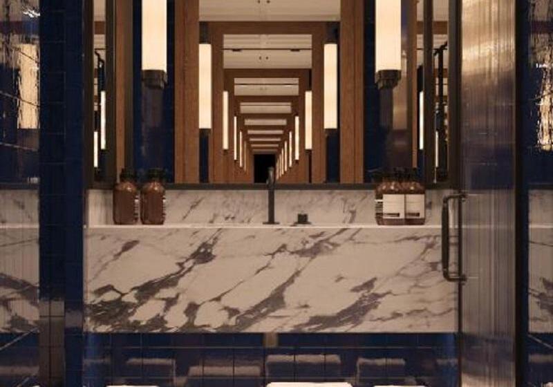 سوییت, Tres Reyes San Sebastian