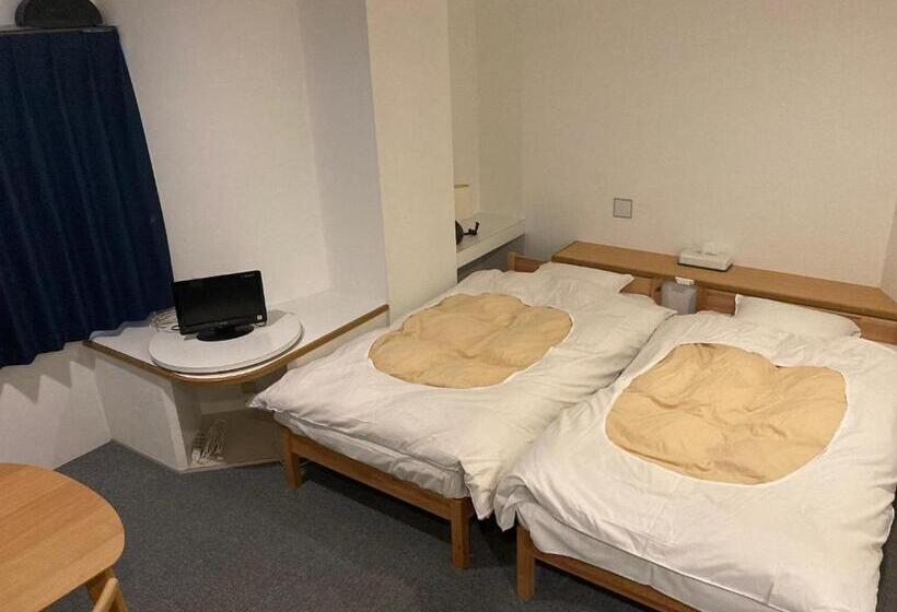 StandaardKamer, J Hoppers Beppu Guesthouse ジェイホッパーズ別府ゲストハウス