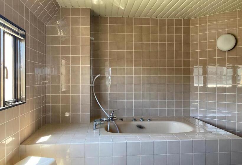 家庭间, J Hoppers Beppu Guesthouse ジェイホッパーズ別府ゲストハウス