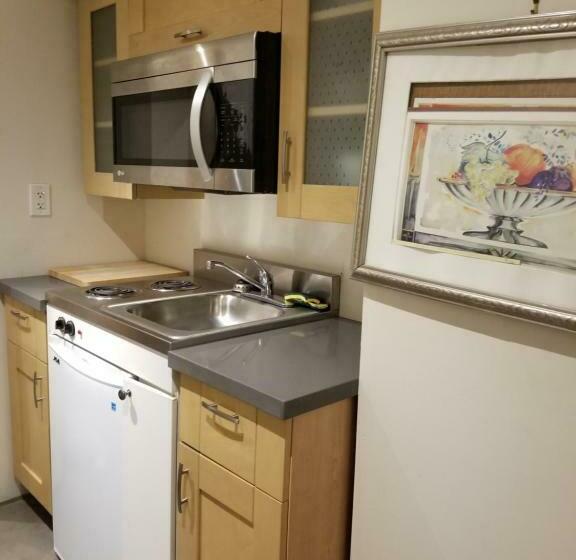 استودیوی سوپریور, Dragon Gate Inn