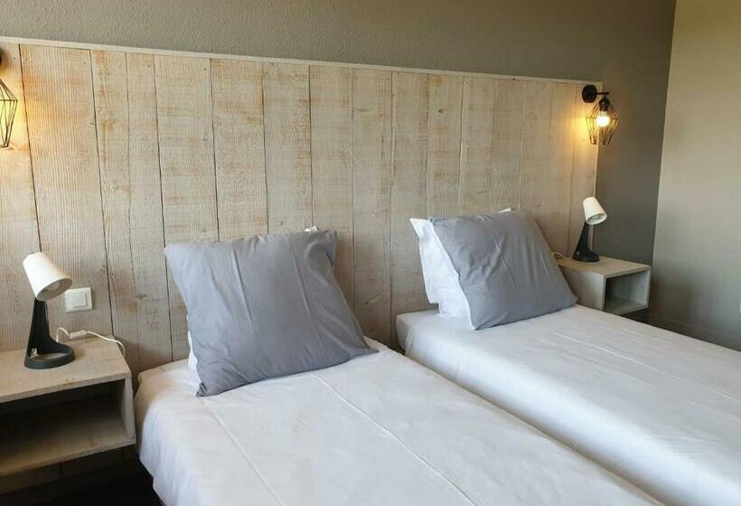 חדר סטנדרט נוף לגינה, Auberge Du Bois De L étang   Motel Les Tilleuls