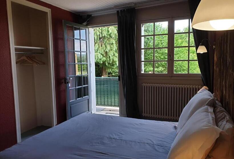 חדר סטנדרט נוף לגינה, Auberge Du Bois De L étang   Motel Les Tilleuls