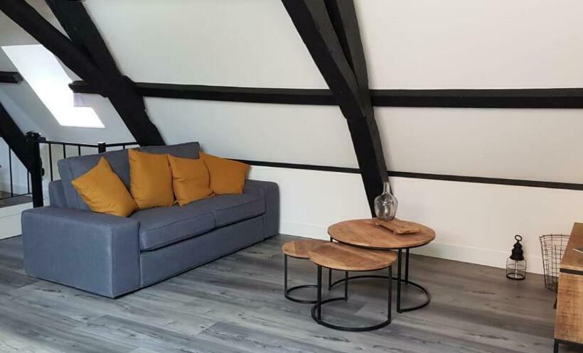 Chambre Supérieure, De Biecorff