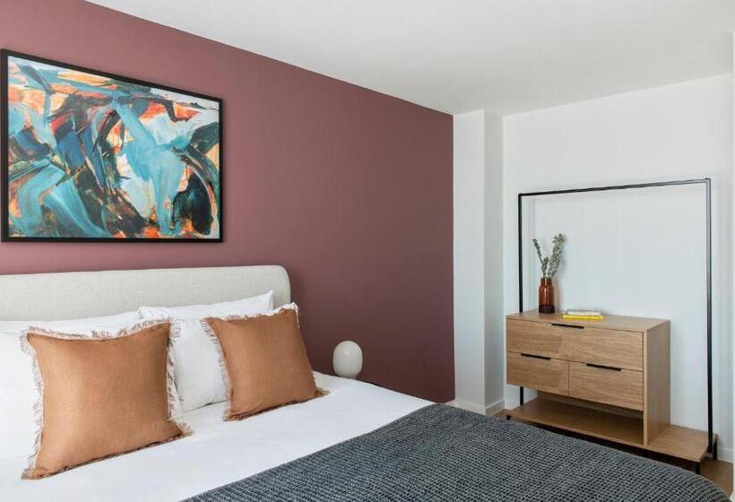 3 Yatak Odalı Daire, Cove Paradise Street