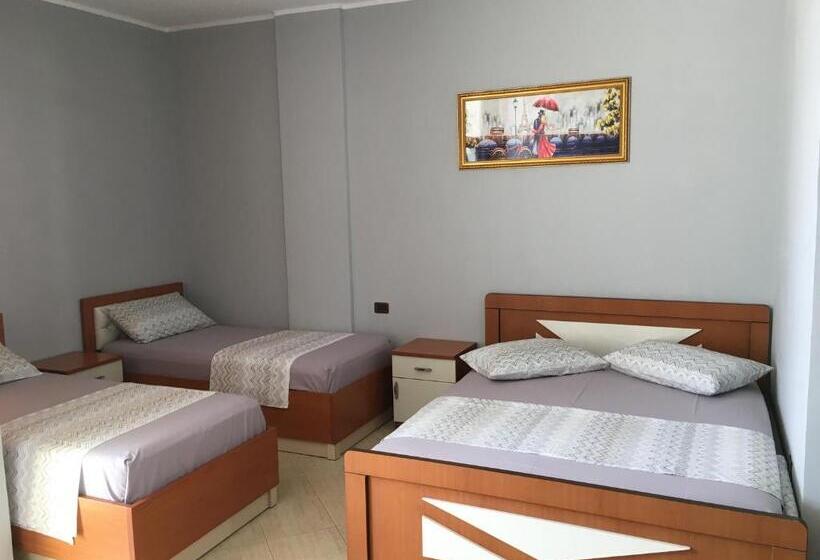 חדר משפחתי דלוקס, Eden