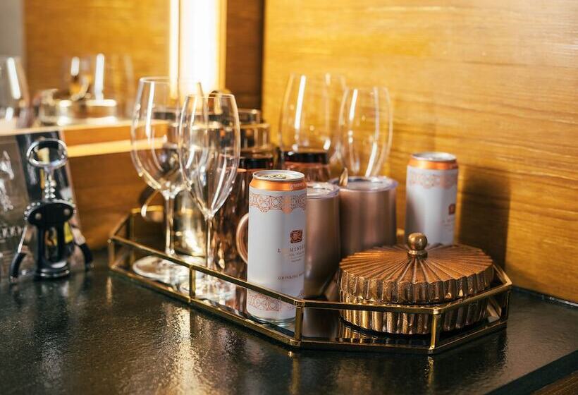 침실 1개 디럭스 빌라, La Miniera Pool Villas Pattaya   Small Luxury Hotels Of The World