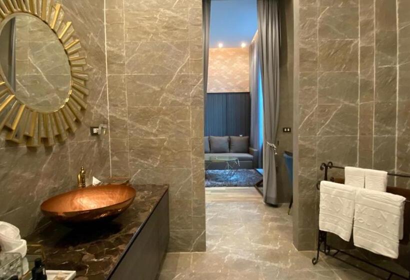 침실 2개 스위트, La Miniera Pool Villas Pattaya   Small Luxury Hotels Of The World