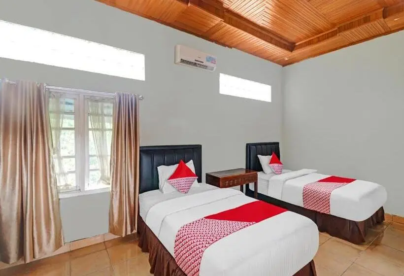 デラックスルーム, Oyo 11350o Hotel R Cantika Syariah