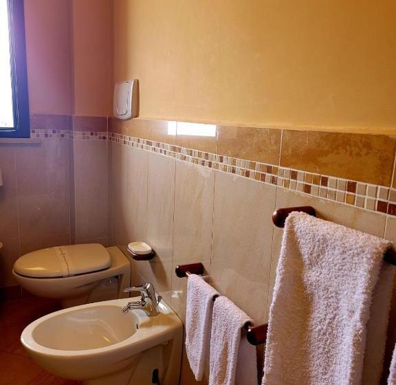 غرفة قياسية ثلاثية, Park Hotel Bellavista