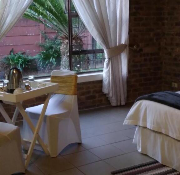 Номер Deluxe, Hamba Kancane Ma Africa Guest House