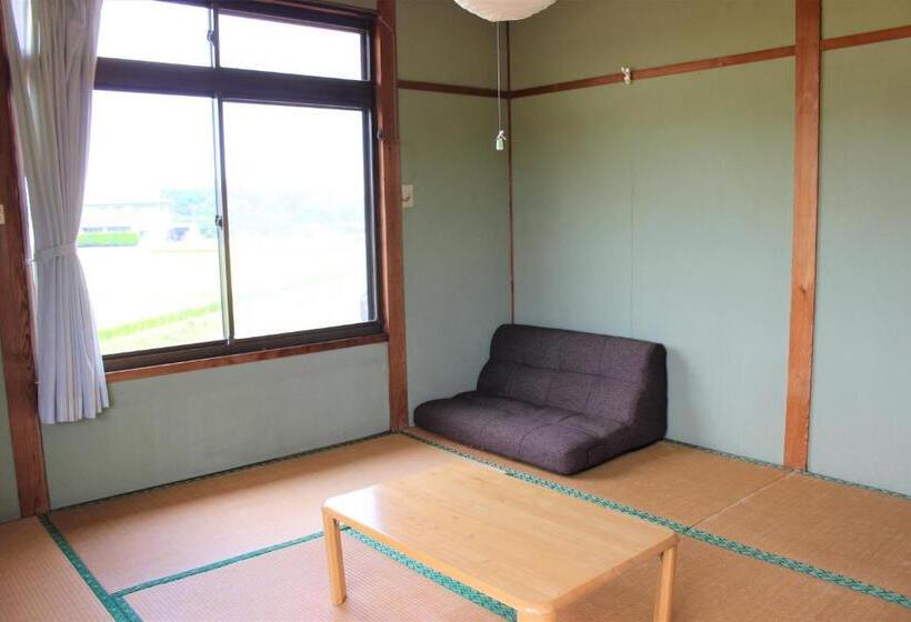 اتاق خانوادگی, Ikibase Guest House