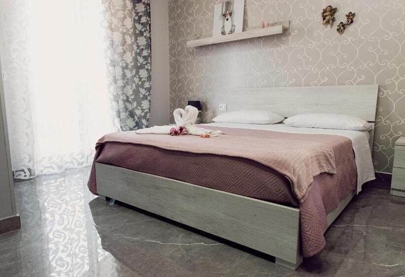 발코니 디럭스 룸, La Punta