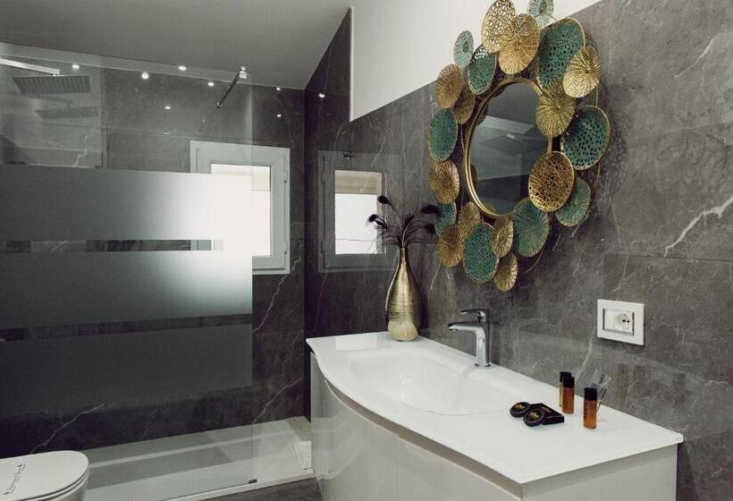 발코니 디럭스 룸, La Punta