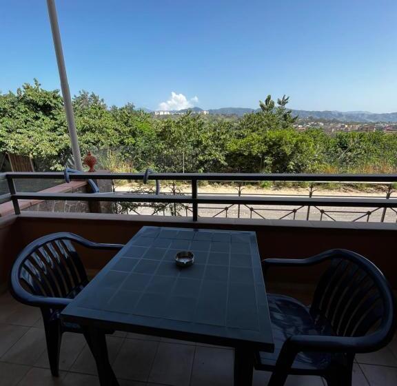 اتاق استاندارد سه نفره, All’anoneto B&b