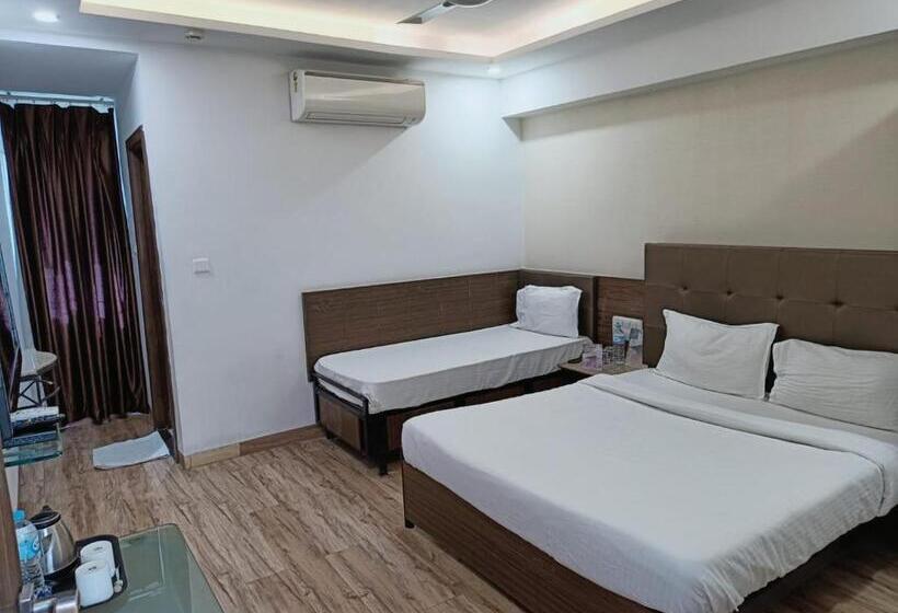 اتاق سوپریور, Alba Premier, Indore