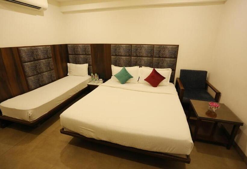 اتاق سوپریور, Alba Premier, Indore