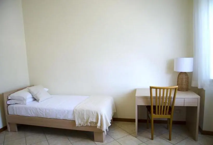 スタンダードトリプルルーム, Casa Per Ferie Il Pioppo